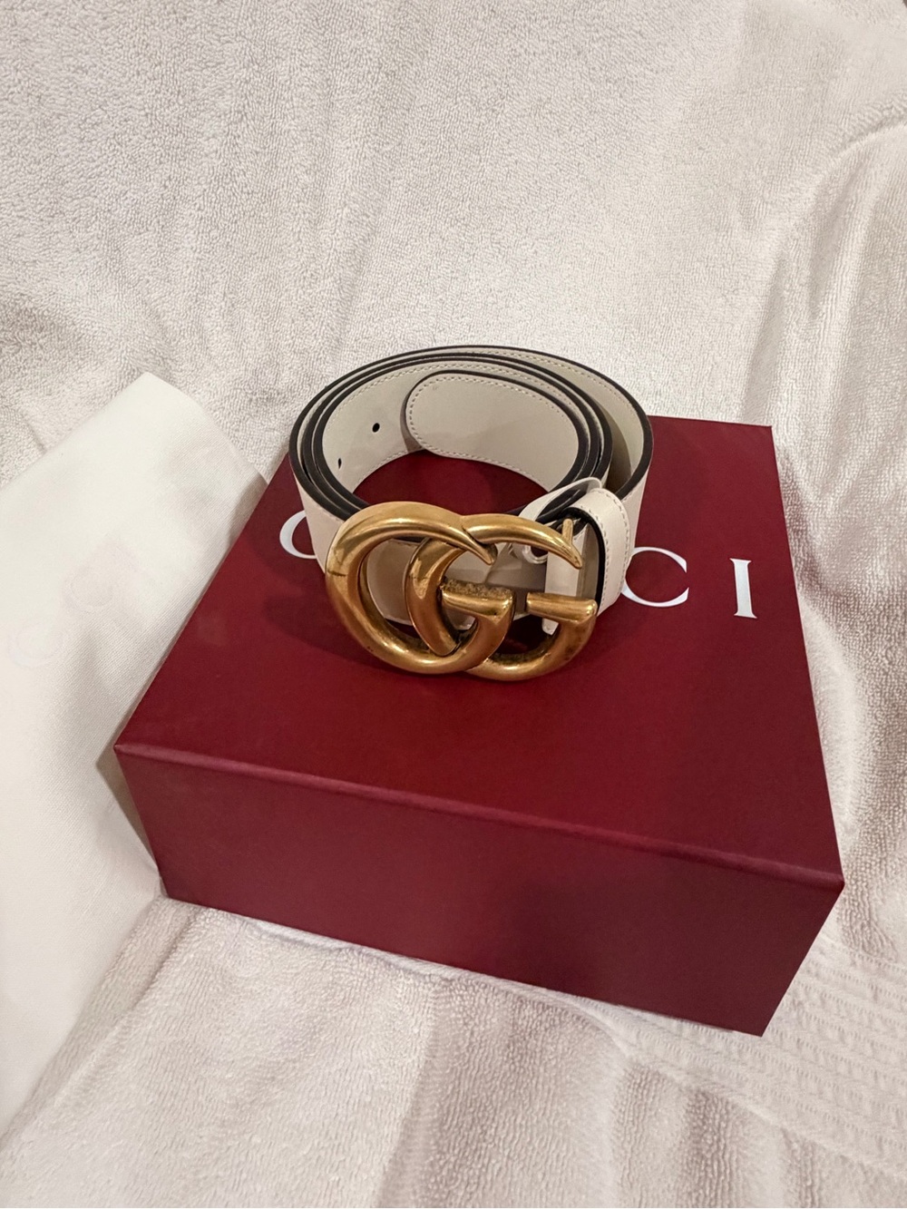 Gucci White Leather Belt with Gold Double G Buckle